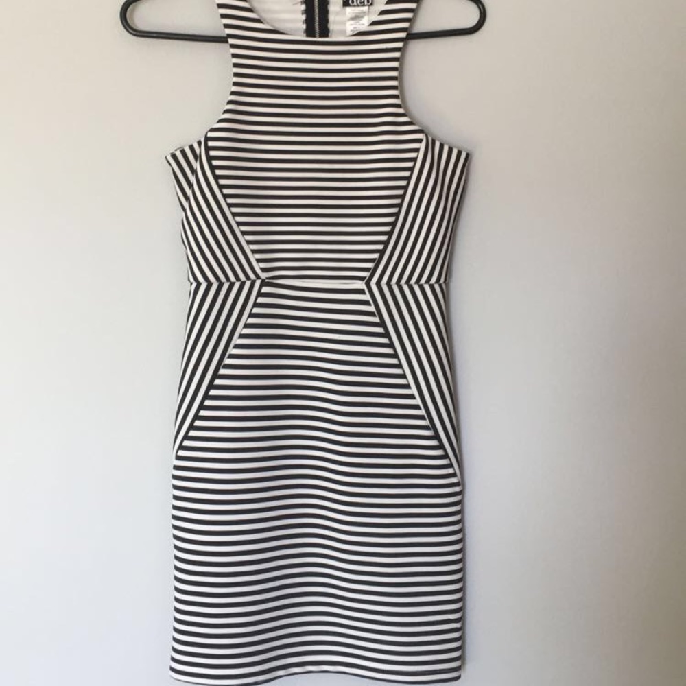 Deb black and white dress